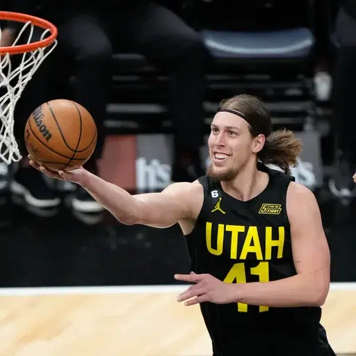Kelly Olynyk cover